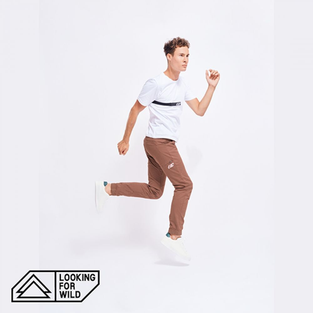 M - Fitz Roy 22 - Clove