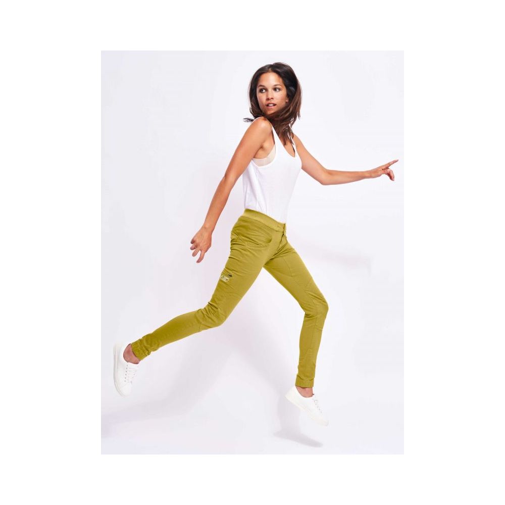 W - Laila Peak - Bamboo - Looking For Wild